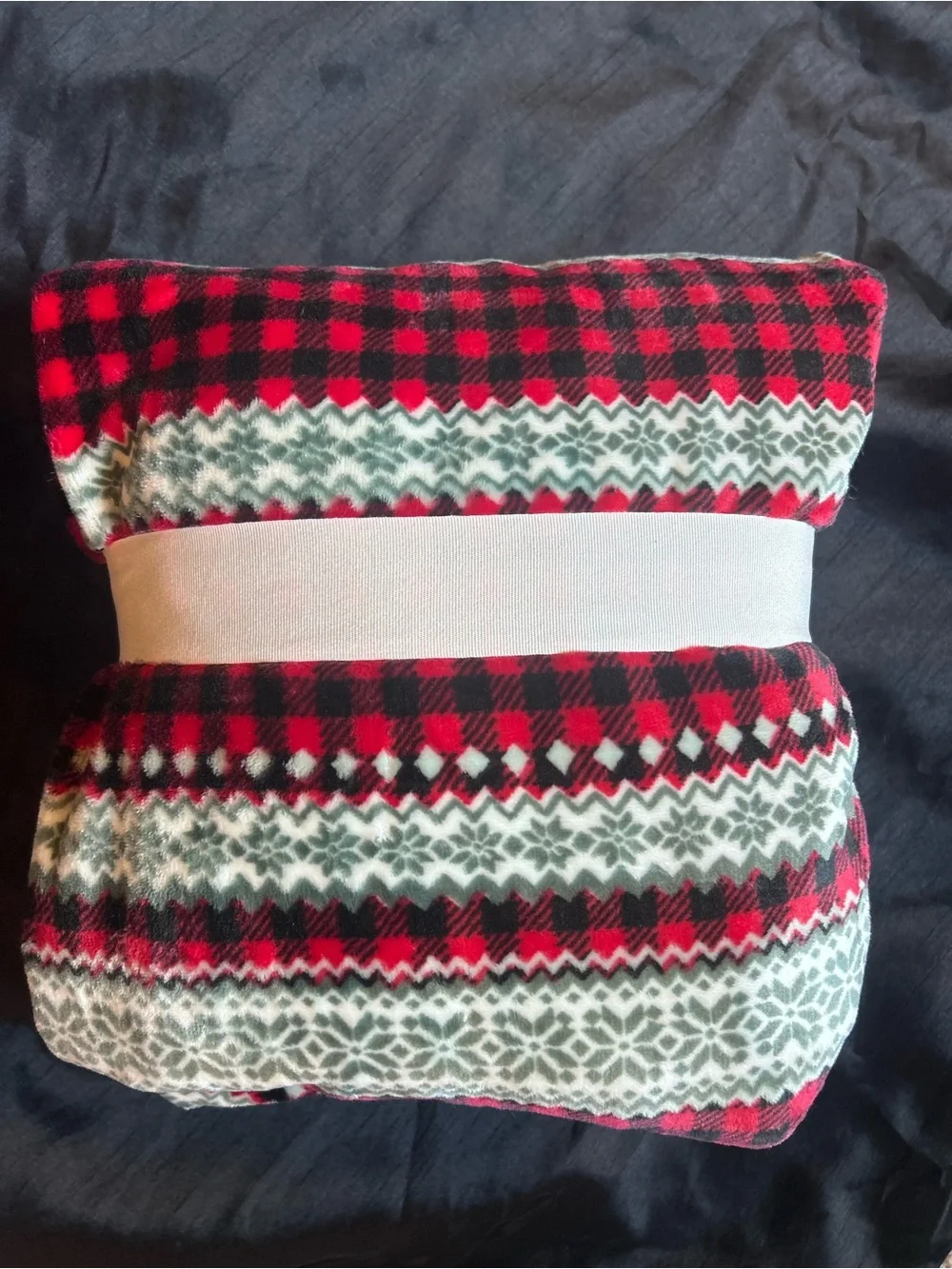 Berkshire VelvetSoft Throw Blanket - Red and Gray Fair Isle
